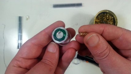 Fixing a $1 flashlight, quick repair.