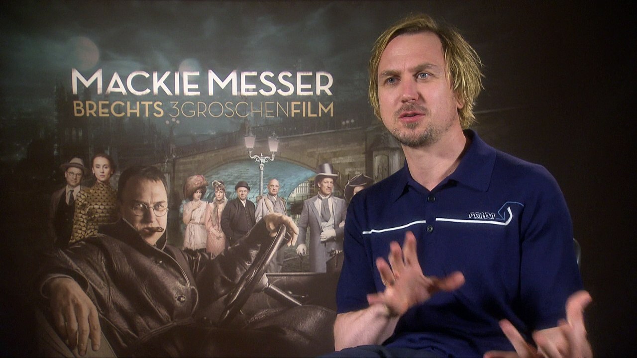 Lars Eidinger: Themen der Dreigroschenoper immer noch aktuell