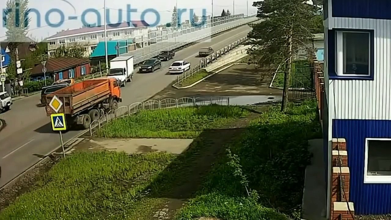 HOW TO DESTROY A MERCEDES IN SECONDS COMPILATION SEPTEMBER 2018