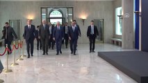 Dışişleri Bakanı Çavuşoğlu, Romanya Başbakanı ile Görüştü