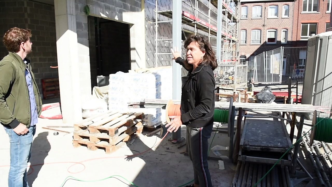 Visite du chantier de la future salle des tréteaux de Visé