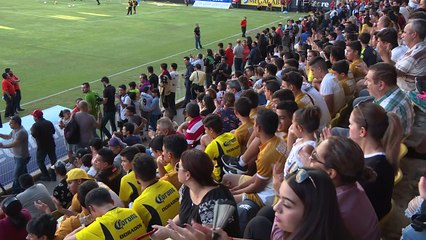 Maradona comanda primeiro treino de time mexicano
