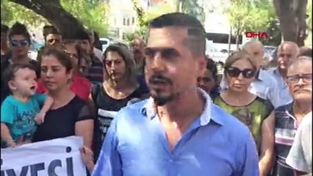 Hataylı dolmuşçulardan oturma eylemi