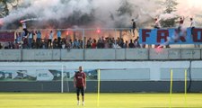 Trabzonspor Taraftarı, Burak Yılmaz'a Destek Çıktı