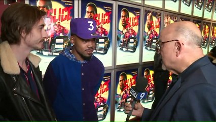 Tải video: Chance the Rapper Dodges Question About Chicago Mayoral Run