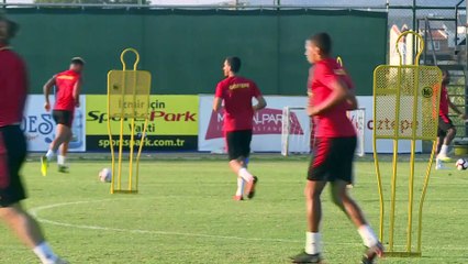 Göztepe'de Kayserispor maçı hazırlıkları - Sarı-kırmızılı futbolcu Jerome - İZMİR