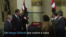 Perú logra repatriar máscara de oro precolombina