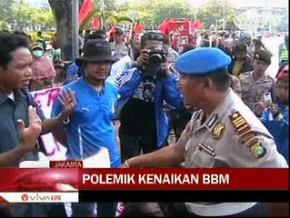 Aksi Tolak Kenaikan Harga BBM Digelar di Depan Istana