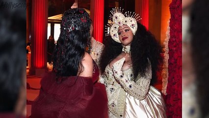 Kendall Confesses to Hating Kylie; Ariana Grande Receives Support After Mac Miller Tribute | Daily Rewind