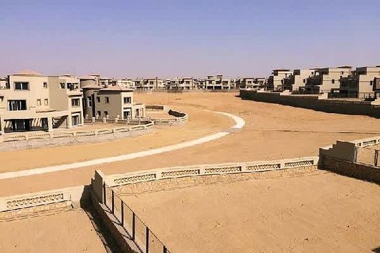 نموذج د فيلا مستقلة نصف تشطيب كمبوند بالم هيلز قطامية القاهرة الجديدة