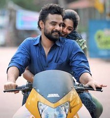 ഹർത്താലിൽ തീവണ്ടിയ്ക്ക് റെക്കോർഡ് നേട്ടം | filmibeat Malayalam