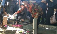 Karyawati Bank Pemerintah Korban Pembunuhan Dimakamkan