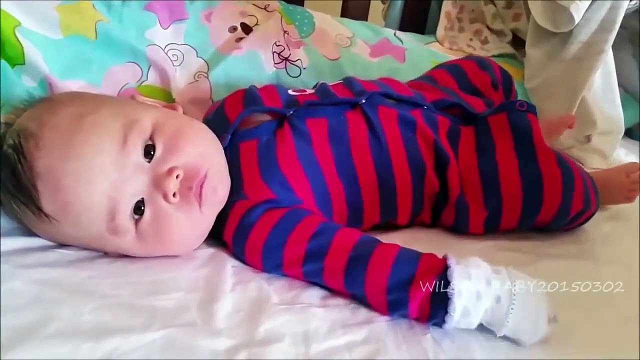 Baby and mother- Best bottle for breastfed babies-أفضل زجاجة الرضاعة الطبيعية للأطفال الرضع