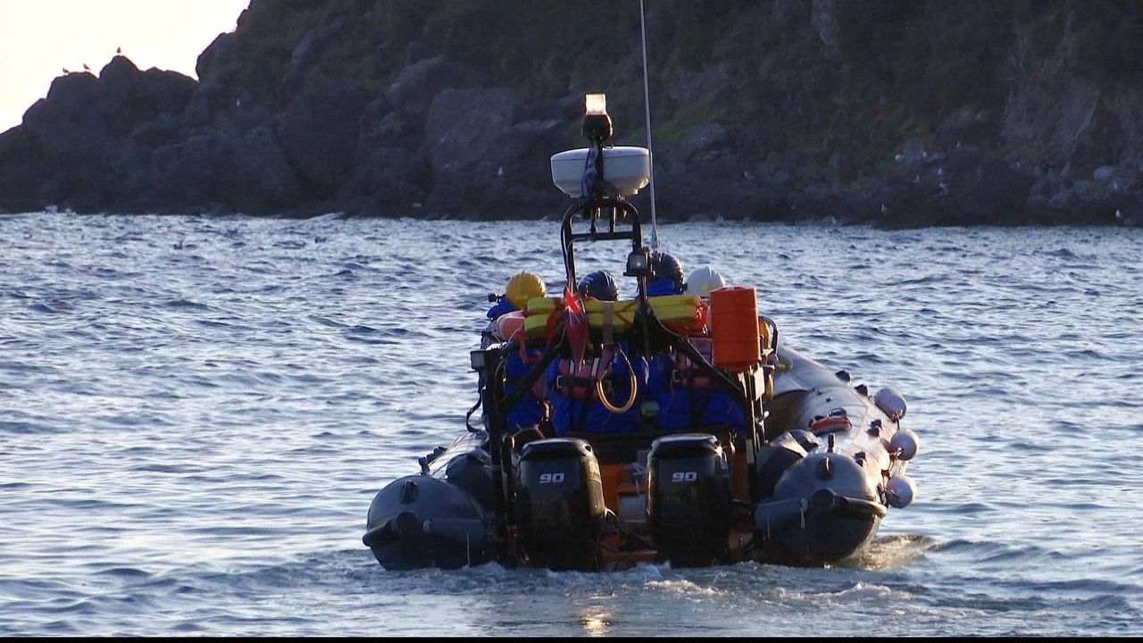 Greece arrests migrant rescuers on charges of people trafficking