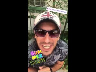 Gereksiz Yaşama Sevincine Sahip Instagram Fenomeni (Temsili)