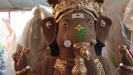 Let's Worship Eco Friendly Ganesha... మట్టి గణపతిని పూజిద్దాం...!