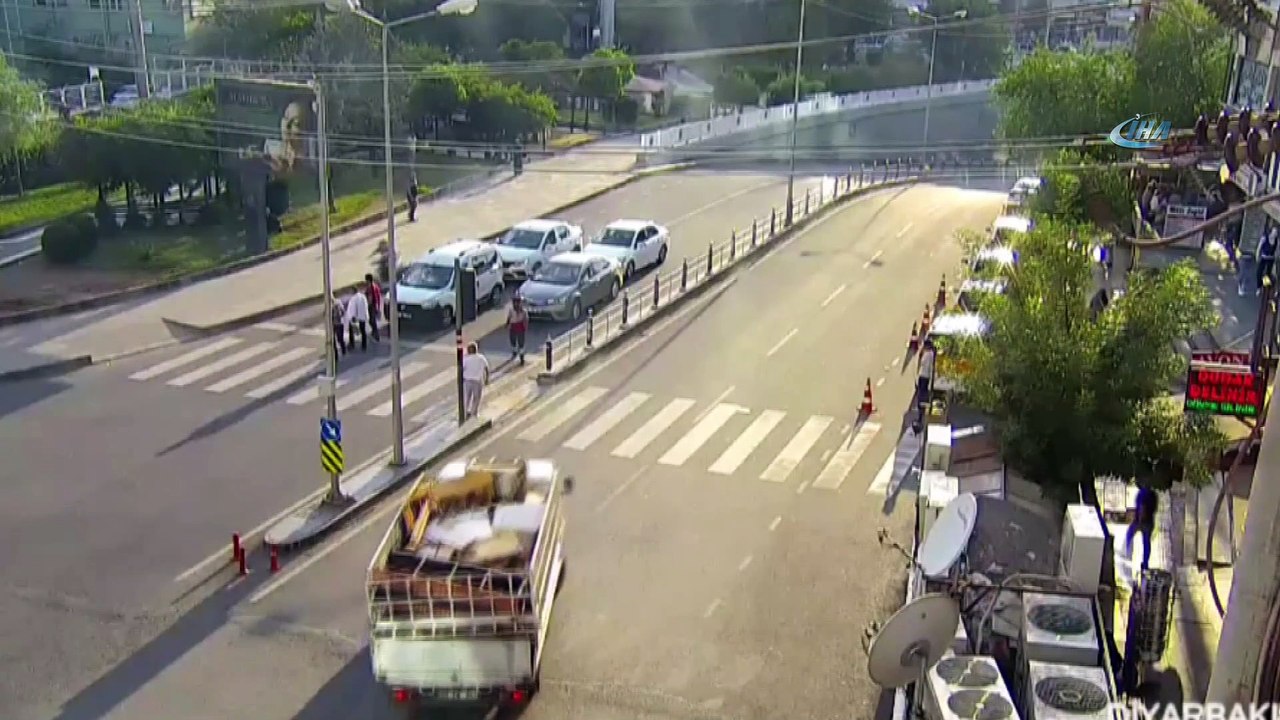 Diyarbakır’da trafik kazaları MOBESE’ye yansıdı