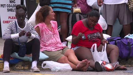 Residents of N.Carolina line up at emergency shelter