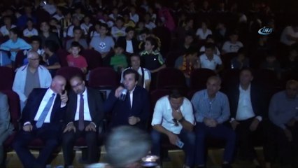 Futbolun efsane isimleri gençlerle buluştu