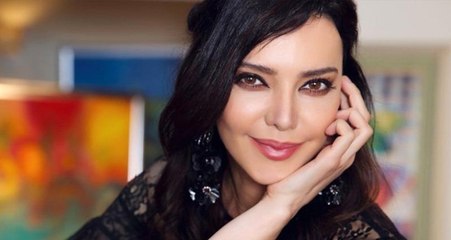 Hande Ataizi Fit Vücuduyla Göz Doldurdu