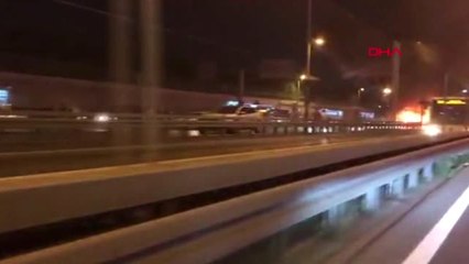 D-100'de Minibüs Alev Alev Yandı