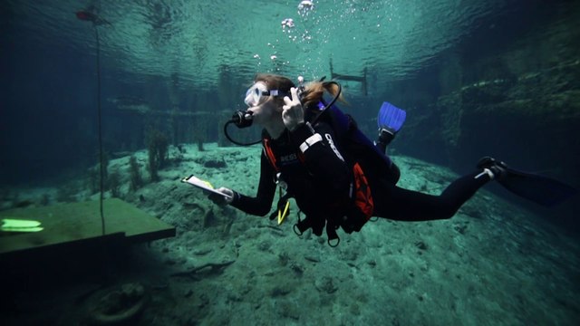 Scubapro Bella BC | ScubaLab Testers Choice Winner