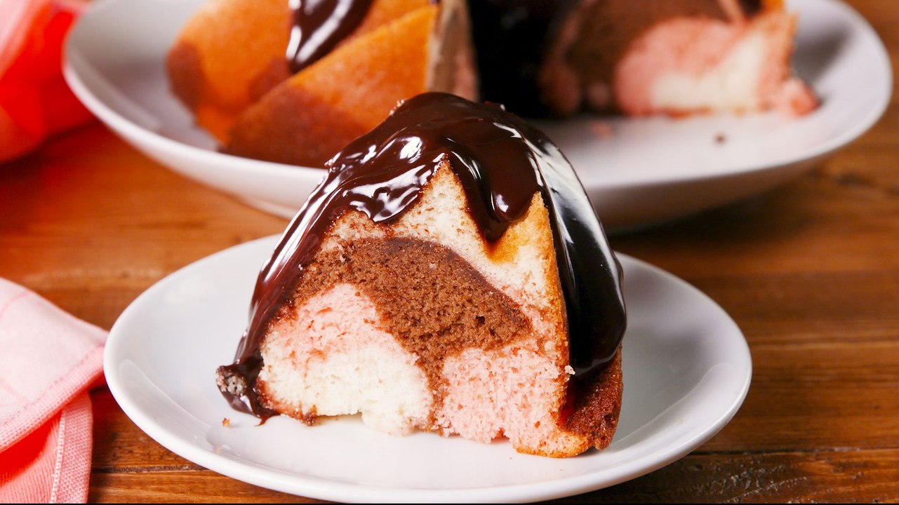 The Layers In This Neapolitan Bundt Cake Are WILD