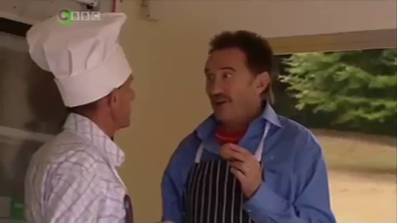 ChuckleVision - S16, E3: On the Verge