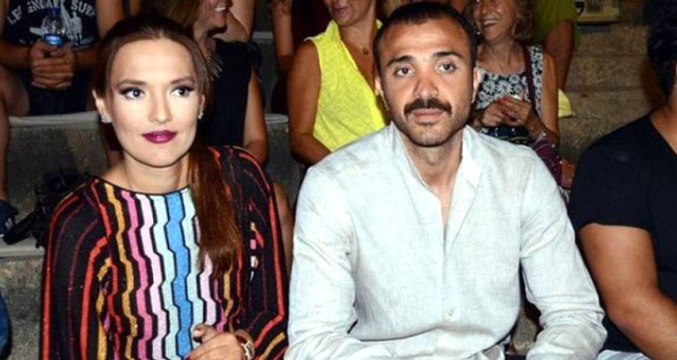 Zor Günler Geçiren Demet Akalın: Bu Dönemde Kızım ve İşime Dört Elle Sarılacağım