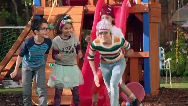 Stuck in the Middle S 3 E20 Stuck in Harley's Quinceañera