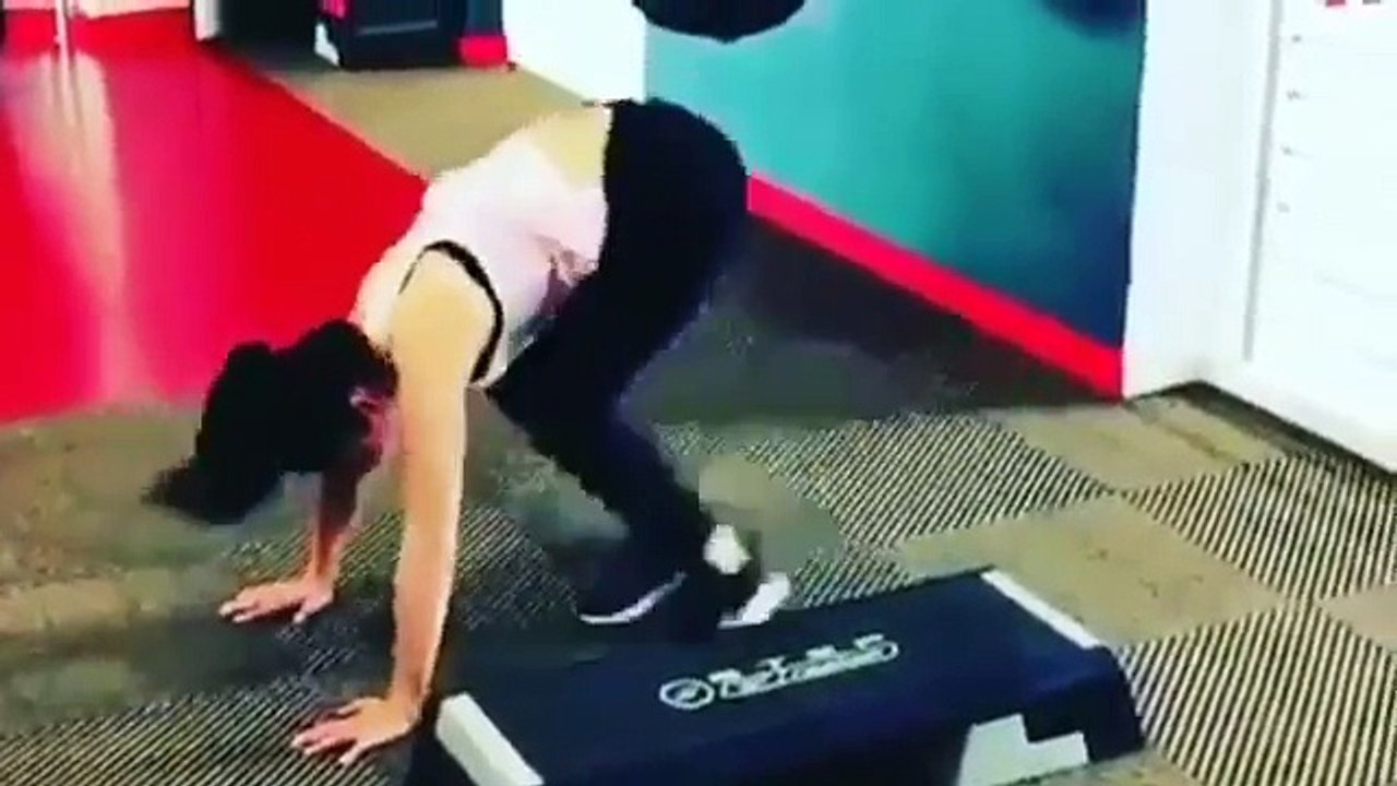 Bollywood Actress Workout | Disha Patani Workout | Deepika Padukone | Fitness