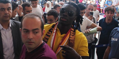 Arabistan'a transfer olan Bafetimbi Gomis, Galatasaray'ı unutamıyor