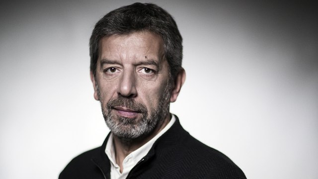 Michel Cymes vous apprend à bien choisir votre matelas