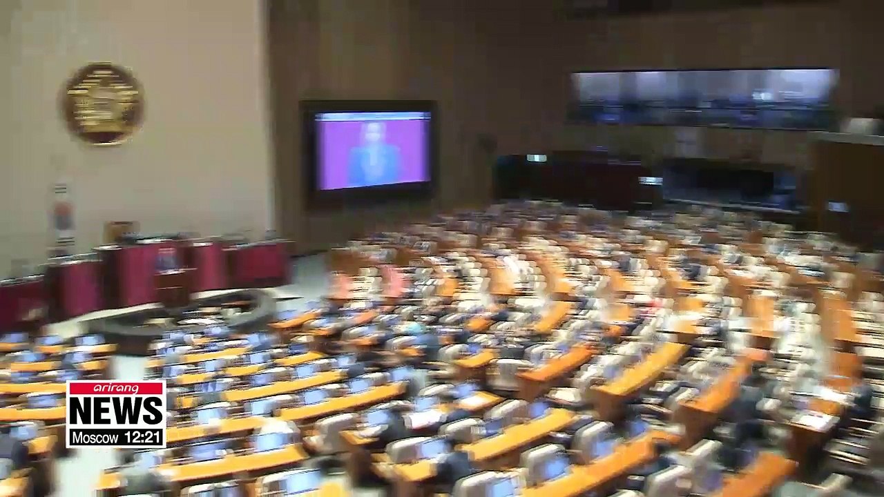 Lawmakers face off on economic policies at Q&A session