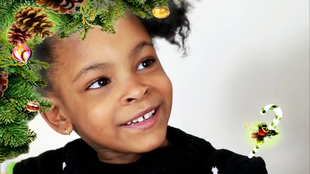 MAE CHANTE LA FINGER FAMILY EN ANGLAIS ET DES CHANSONS DE NOËL (2)