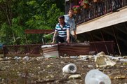 Sera Gölü'nü Çöpten Cankurtaran Temizliyor