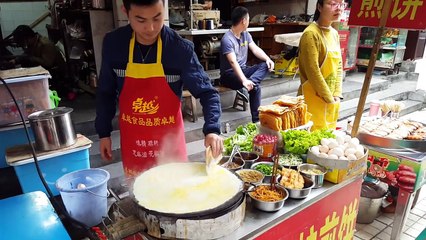 Chinese food on the street