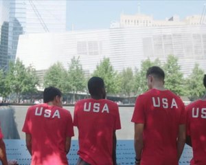 Timnas Amerika Mengunjungi Tempat Kejadian 9/11