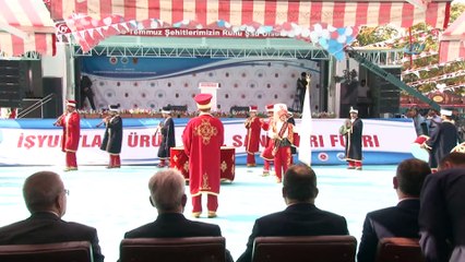 Bakan Gül, İşyurtları Ürün ve El Sanatları Fuarı’nın açılışına katıldı