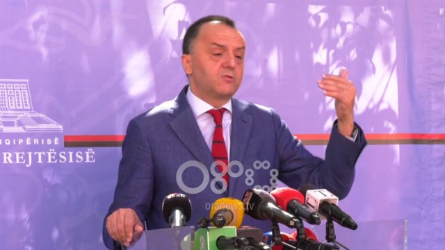 Ora News - Nga 17 shtatori nis regjistrimi i banesave të ndërtuara para 1991