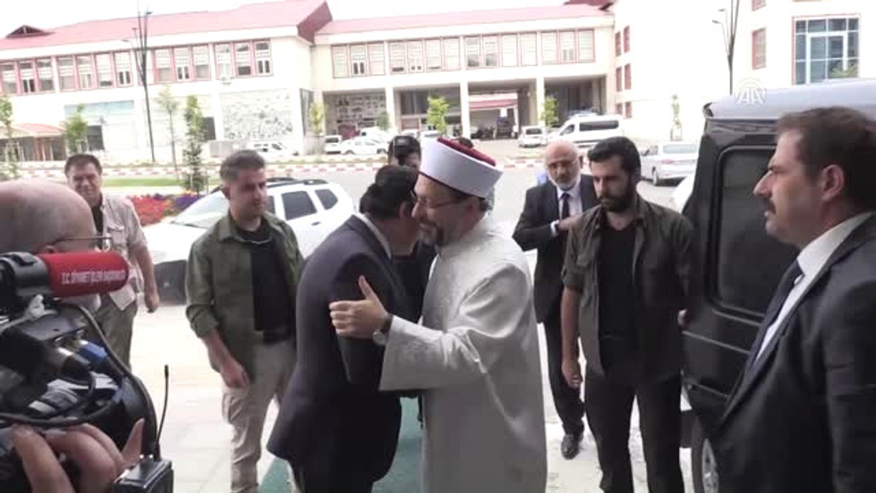 Diyanet İşleri Başkanı Erbaş: "Medrese Akademiden, Akademi Medreseden İstifade Etsin"