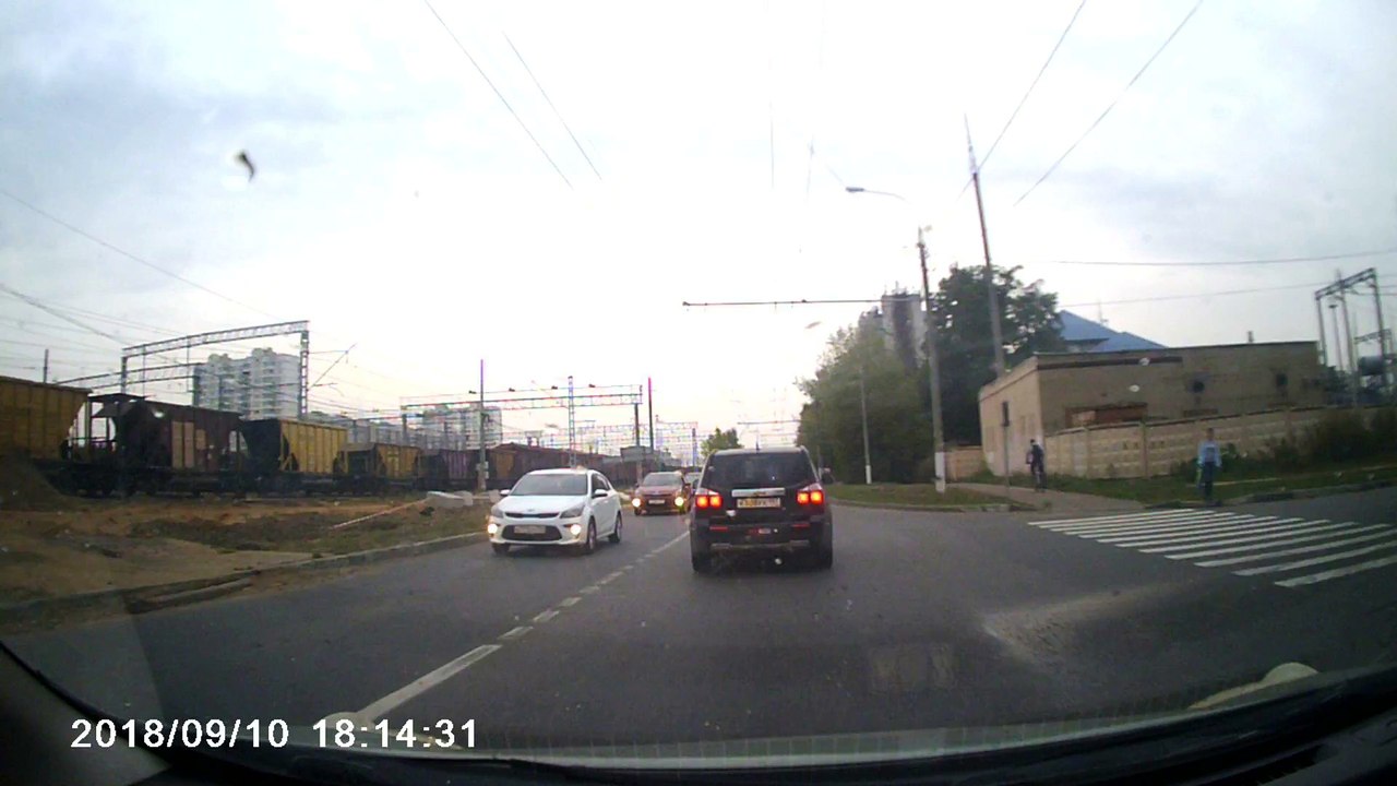 Rencontre importante de 2 vélos sur la route