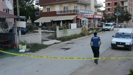 Hastane acil servisi önünde tartışma kanlı bitti