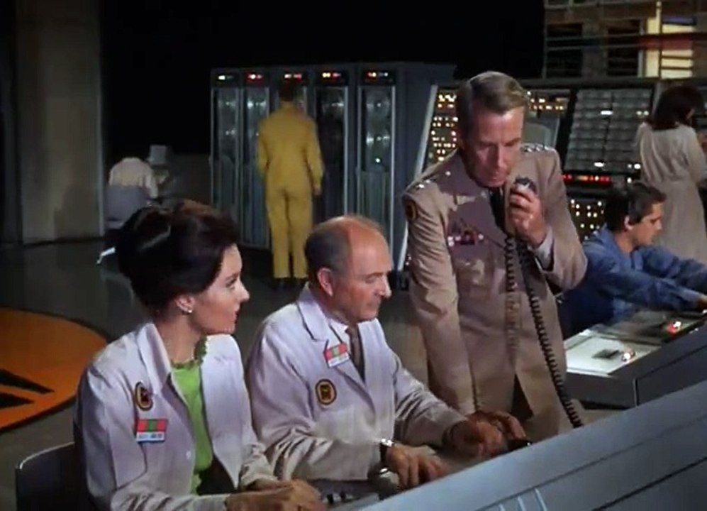 The Time Tunnel EP 24 Chase Through Time - Part 01