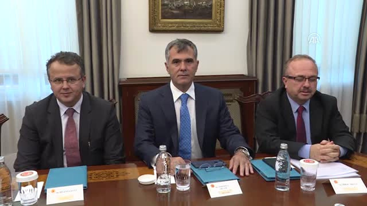 TBMM Başkanı Yıldırım, Maarif Vakfı Başkanı Akgün ve Beraberindeki Heyeti Kabul Etti