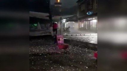 Yıldırım trafoya düştü, vatandaş ölümden böyle kurtuldu