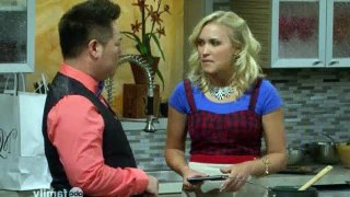 Young and Hungry S01E01 - Pilot