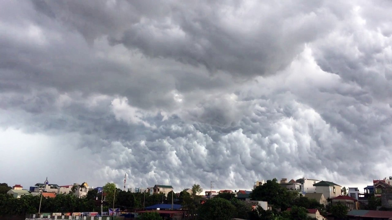 Bizarre Storm Clouds