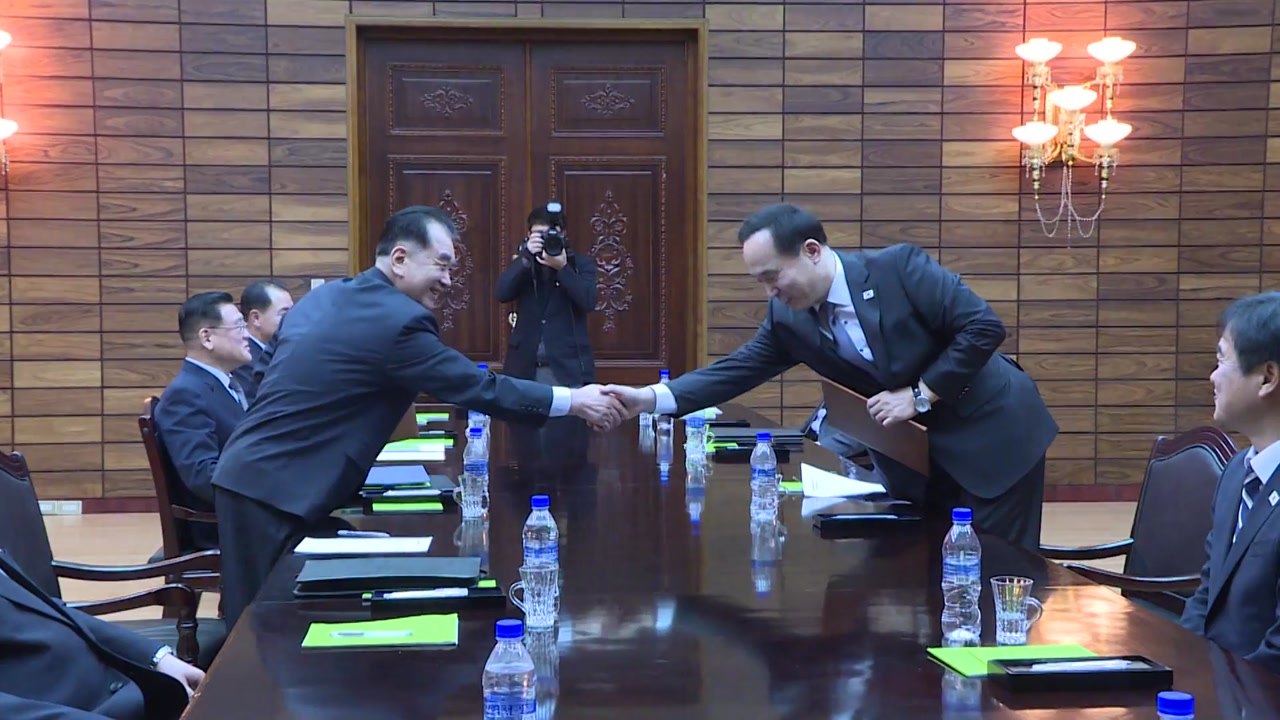 남북 실무협의 시작...정상회담 일정 등 논의 / YTN