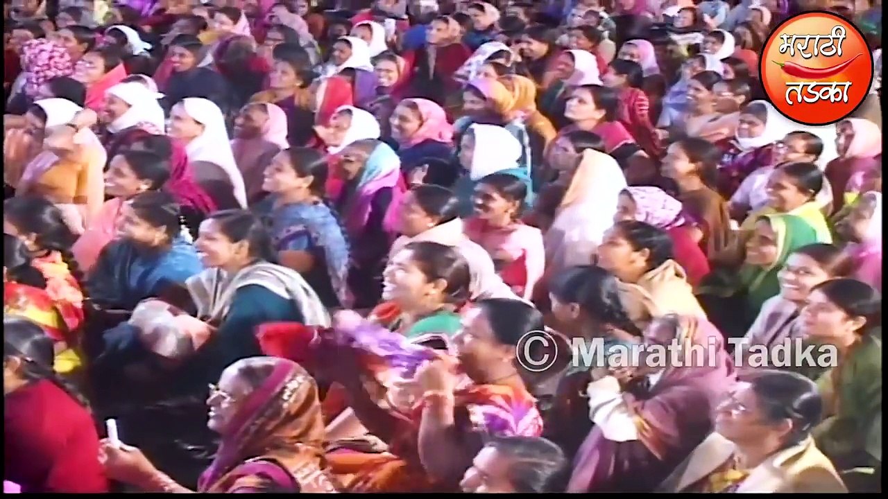 गर्लफ्रेंड नावाचं बेकार जनावर  निवृत्ती महाराज इंदोरीकर कॉमेडी कीर्तन l Indorikar Maharaj Kirtan